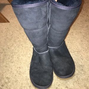 Navy blue Uggs